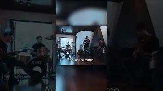 Seja bem-vindo, Março! 🙏 Já ouviu/assistiu 