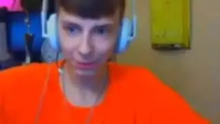 В первые вижу его таким весёлым sexbomba