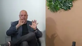 Wzornictwo, design i uczelnia, rozmowa z Romualdem Fajtanowskim