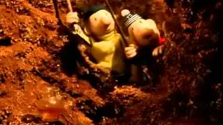 Sąsiedzi - Budowa Basenu