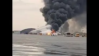 В аэропорту Шереметьево сел и загорелся самолет онлайн