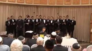 Иосиф Кобзон, внос свитка Торы, Синагога на Бронной, 30.09.2014