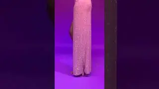 Kriti Sanon Sexy Body - her Pompoms 