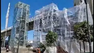 Επισκευάζονται οι κυλιόμενες στην πεζογέφυρα του ΟΛΠ