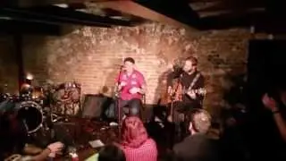 Тараканы - Улица свободы(акустика) @ Live Borodach 04.10.2014