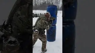 Работа из-за укрытия на кивке