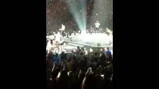 NKOTB "THE RIGHT STUFF" Nashville 6/18/13