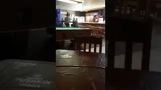 ЮАР. Бар для белых