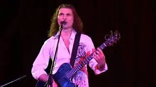 Игорь Тальков мл. -  Никогда не будет никакой войны (В КРУГУ ДРУЗЕЙ 2006, Тверской цирк)