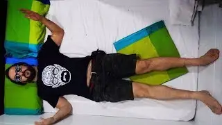 The Smallest Hotel Room in Hong Kong? - CHUNGKING MANSIONS