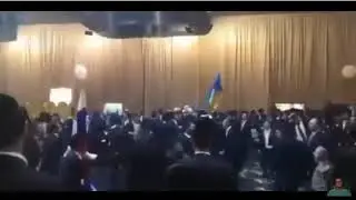 Евреи празднуют