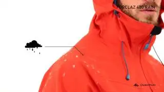 ВОДОНЕПРОНИЦАЕМАЯ МУЖСКАЯ КУРТКА ДЛЯ ПОХОДОВ FORCLAZ 400 QUECHUA