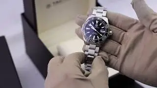 TAG Heuer Aquaracer Calibre 5 Automatic Black Steel 41mm WAY211A.BA0928 Unboxing video