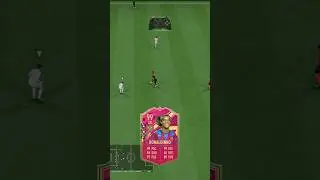 WTF Futties Ronaldinho??? #fifa #fifa23 #fut #fut23 #football #shorts