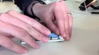 How to remove keys from an iMac keyboard