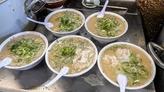 Why is his Tonkotsu Ramen so popular — and How to Make It