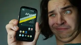 VERY SMALL SMARTPHONE