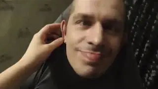 Саня, Покажи ПУПОК!!!