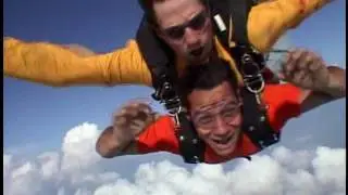 Diving outta the sky.....Nothing like, face-first through the clouds.