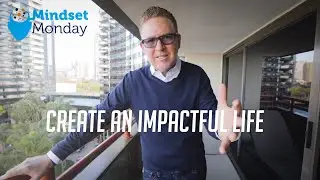 The 5 Things Successful People Have in Common | Mindset Monday