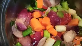 SEBZELİ SARI MERCİMEK ÇORBASI | PIRASALI SARI MERCİMEK ÇORBASI |