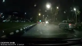 DDPAI Z50 - Front - Wet Night 2