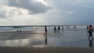 pantai peti tenget Bali, bocil willson main di pantai