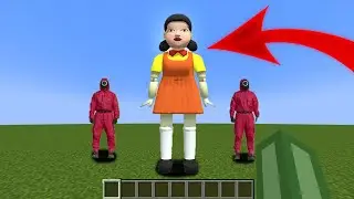 I built a squid game girl in minecraft