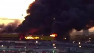 Пожар на строительном рынке Синдика Москва