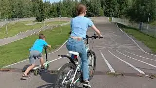 ЛЕТНИЙ VLOG: САМЫЙ ЛЕТНИЙ🚴‍♀🍔🍨