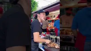 Рубит точно мясо
