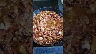 Cooking Chilli Con Carne