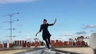 как девушка упала с крыши паркур ДЕВУШКА РУФЕР ^ as the girl fell from the roof