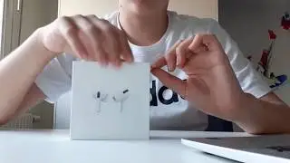 Unboxing AirPods Pro!