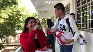 Regale chocolates el día de San Valentín  y así reaccionaron