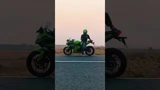smooth transition 💚#kawasaki #ninja300 #superbike #zx10r #z900 #motorcycle #bikelover #rider #shorts