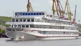 m/s Nizhny Novgorod in Action