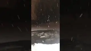 Пришла зима, отличная погода для купания в проруби!
