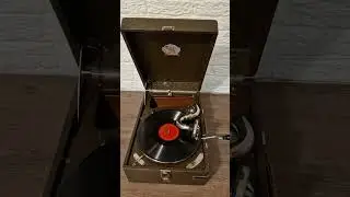 Патефон Коломенский - Патефонный Завод .   После реставрации.