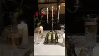 Совместно с Екатериной Масловой рассказываем, как просто и изящно сервировать стол для свидания 💖