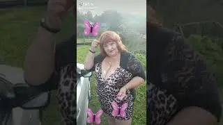 Камеди вумен, губа не дура 2200