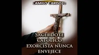 Sacerdote Católico Exorcista Nunca Envejece
