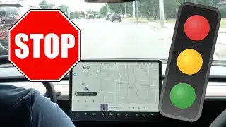 Tesla Stop Sign 🛑 and Stop Light 🚦  Traffic Control - Software version  2020.20.13