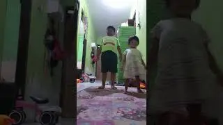 lompat2 bersama kakak#adikkaka#yfpシ #viral_video