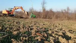Bager Fiat Hitachi FH 120W . Vadjenje panjeva 2023g. Extraction of stumps Excavator