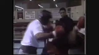НЕРЕАЛЬНАЯ МОЩЬ МАЙКА ТАЙСОНА! ЖЕСТКИЙ СПАРРИНГ!
