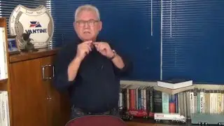 ENTRE A TEORIA E A PRÁTICA... FIQUE COM AS DUAS
