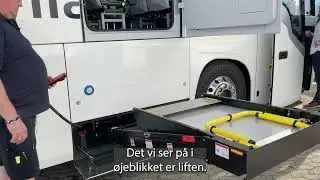 Spændte faglærere modtog særlig el-bus