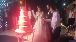 Pasta kesimi -Barış Ve Merve'nin düğününden