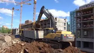 Разработка грунта экскаватором с погрузкой на автомобили самосвалы компания Техоптимум
